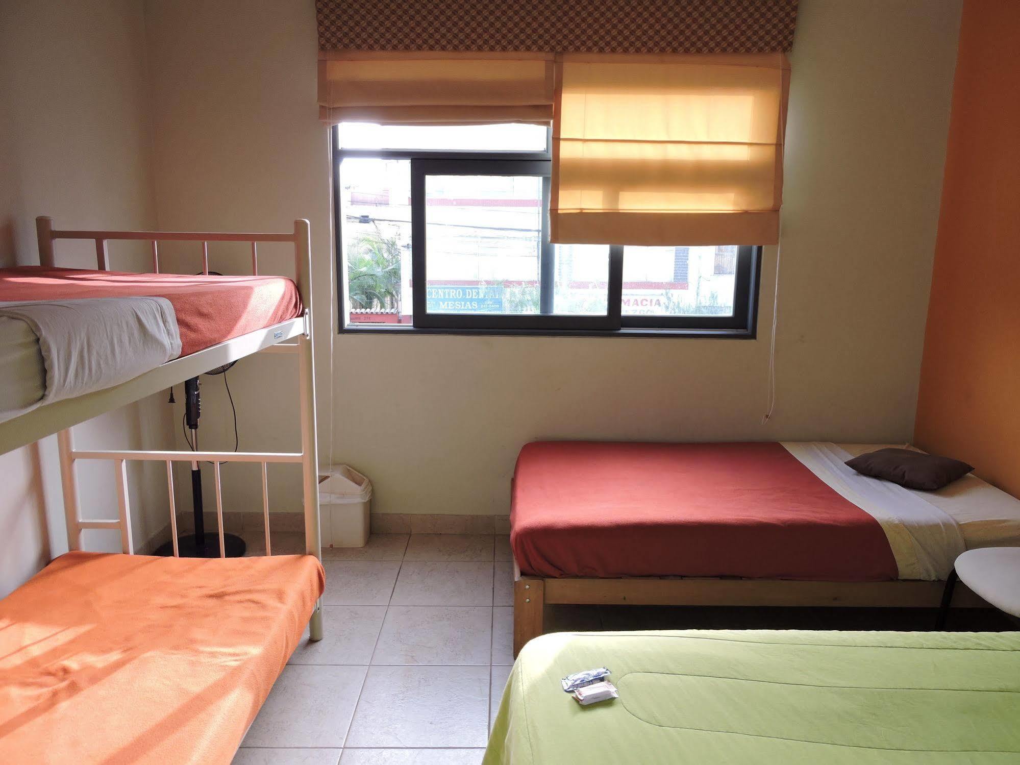 Casa Hualpa Hostel Lima Eksteriør bilde