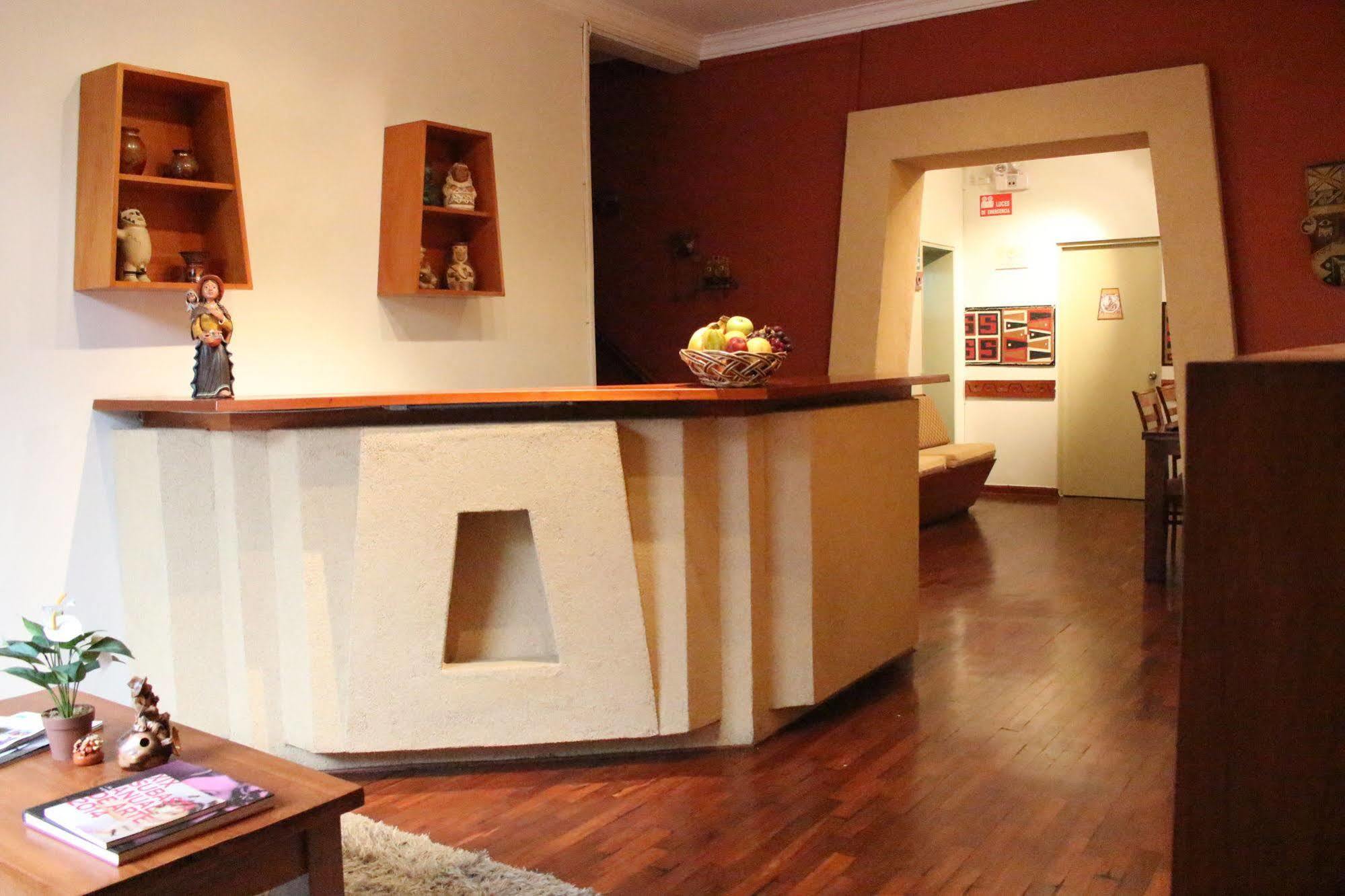 Casa Hualpa Hostel Lima Eksteriør bilde